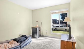 2536 White Oak Pl 1, Escondido, CA 92027