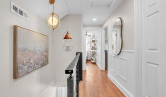 5110 N 19TH Rd N, Arlington, VA 22207