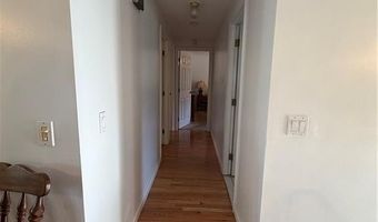 6 Balsam Ct, Johnston, RI 02919