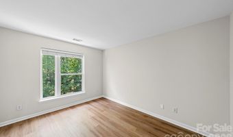 3825 Picasso Ct, Charlotte, NC 28205