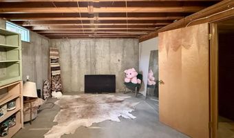 614 19th St, Cody, WY 82414