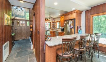 40 Brighton Rd, Andover, NJ 07821