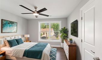 10 Sherwood Ave, North Providence, RI 02911