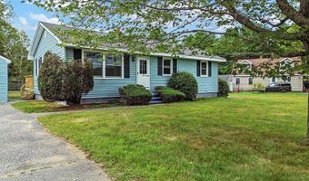 62 Fletcher Rd, Auburn, ME 04210