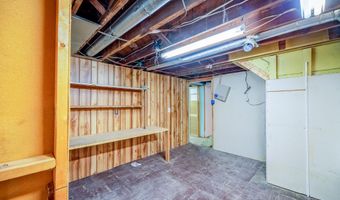 6027 Kim Ave, Allen Park, MI 48101