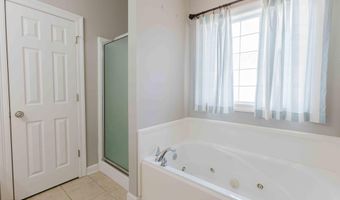 120 Susan Ln, Brandon, MS 39042