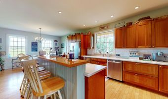 1276 Swinton Rd, Bridport, VT 05734