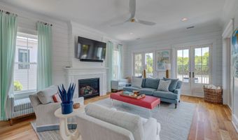 801 Federal Rd, Bald Head Island, NC 28461