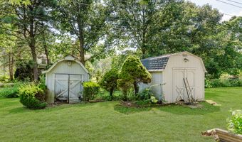 931 Mellowood Dr, Indianapolis, IN 46217