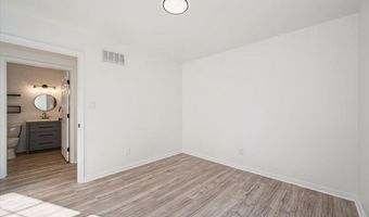 426 WASHINGTON St, Aberdeen, MD 21001