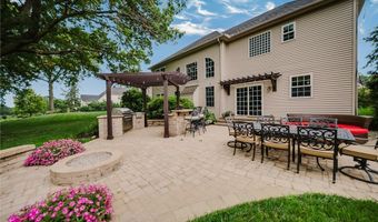 985 W Martin Ave, Amherst, OH 44001