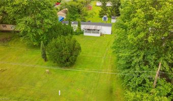 6886 Lindsley Ave, Andover, OH 44003