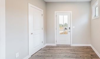 9117 Woodgate Cir, Alvaton, KY 42122