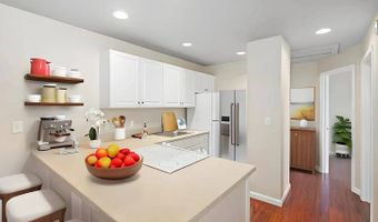 160 Keonekai Rd APT 14-202, Kihei, HI 96753