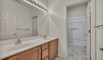 1221 Shadow Ln, Fernley, NV 89408