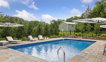 1099 Indian Trl S, Afton, MN 55001
