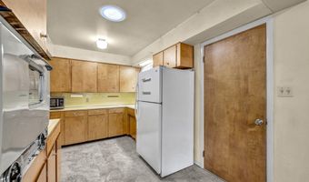 221 S Iris St, Carson City, NV 89703