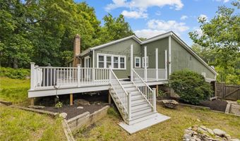 4 Amanda Ct, North Providence, RI 02904