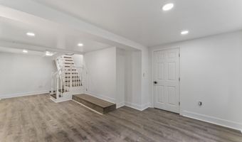 28 Walnut Hill Rd, Bethel, CT 06801
