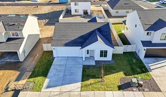 1202 18th St, Benton City, WA 99320