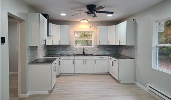3116 Ridgehill Ave, Alliance, OH 44601