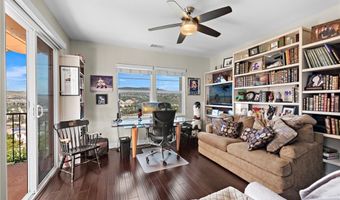 7051 Sitio Caliente, Carlsbad, CA 92009