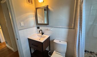 4300 37TH Rd N, Arlington, VA 22207