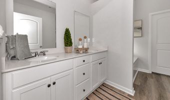 23292 WORCESTER Ln, Athens, AL 35613