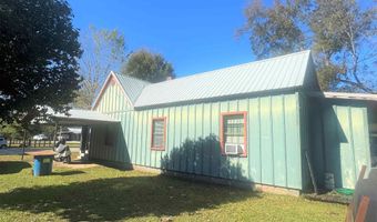 77 Hill St, Atmore, AL 36502