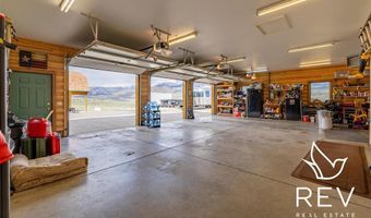 63 Moose Creek Rd, Cody, WY 82414