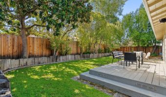 391 Danube Dr, Aptos, CA 95003