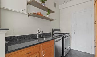 2737 DEVONSHIRE Pl NW 110, Washington, DC 20008
