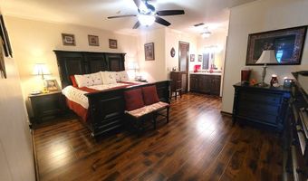 301 TAYLOR Rd, Alma, GA 31510