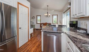 3616 Southridge Ln, Bismarck, ND 58504
