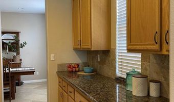 595 S Hidden Trails Rd, Escondido, CA 92027