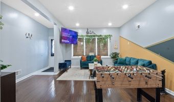 84 W 3rd St, Bayonne, NJ 07002