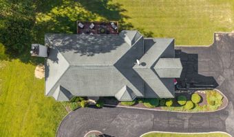 33 Perona Rd, Andover, NJ 07821