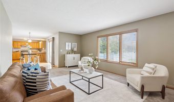3211 SW 35th St, Ankeny, IA 50023