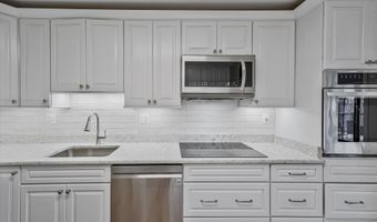 309 YOAKUM Pkwy 807, Alexandria, VA 22304