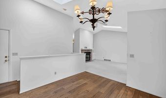 754 Sky Ridge Dr, Madison, WI 53719