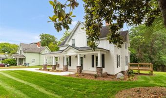 135 Dixon St, Asheboro, NC 27203