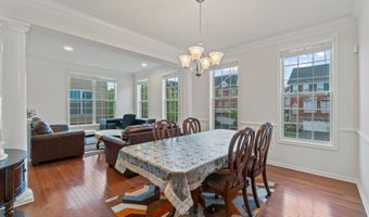 23265 HANWORTH St, Ashburn, VA 20148