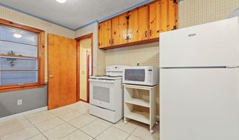2360 Burton Ave, Alliance, OH 44601