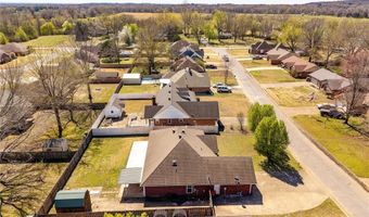 632 Meadowbrook Dr, Alma, AR 72921