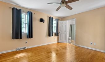 45 LONGLEAF Ln, Bear, DE 19701