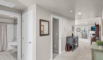 7611 W Corona Dr, Boise, ID 83709