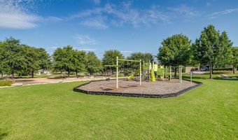 110 Parkview Dr, Aledo, TX 76008
