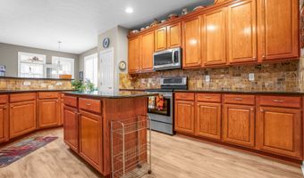 7680 Black Walnut Dr, Avon, IN 46123