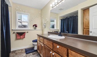 6186 Kingsbury Ct, Allendale, MI 49401