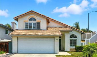 251 Royal Glen Dr, Fallbrook, CA 92028